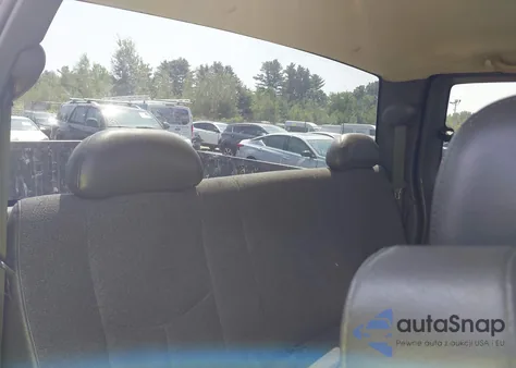 2005 GMC Sierra 1500 Work Truck из США, поврежденный, VIN 2GTEK19B851288615